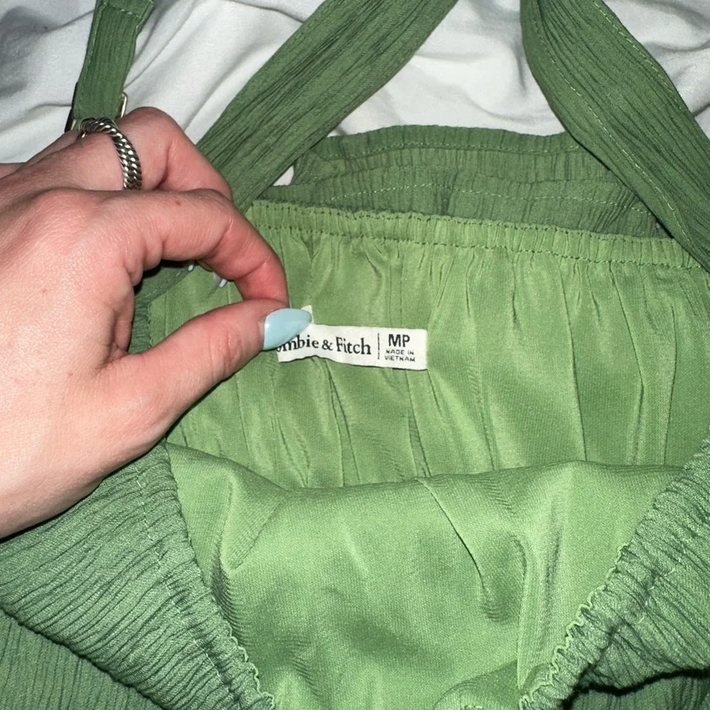 Abercrombie tie front mini dress - Picture 3 of 4